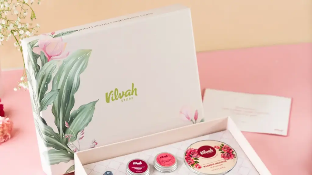 luxury cosmetic packaging1
